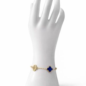 Gold & Blue Clover Bracelet – Elegant Minimal Trend